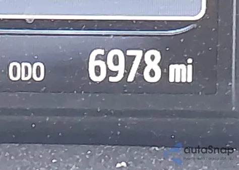 2018 Toyota Sienna Se 8 Passenger from USA, damaged, VIN 5TDXZ3DC3JS914963